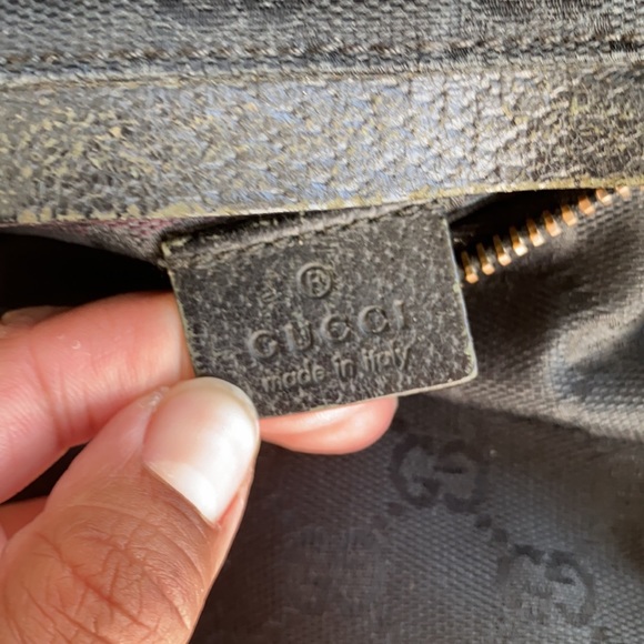AUTHENTIC BLACK GUCCI BUM BAG - Picture 9 of 12